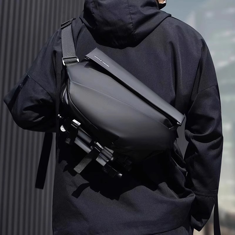 Waterproof Cycling Commute - Trendy Men's Commuter Chest Bag, Cycling